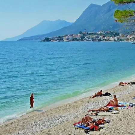 Beachfront דירה *