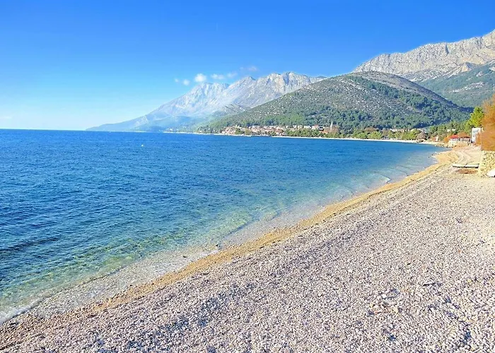 Beachfront * 泽斯特拉格
