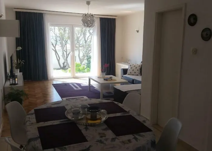 Beachfront Apartmán Zaostrog